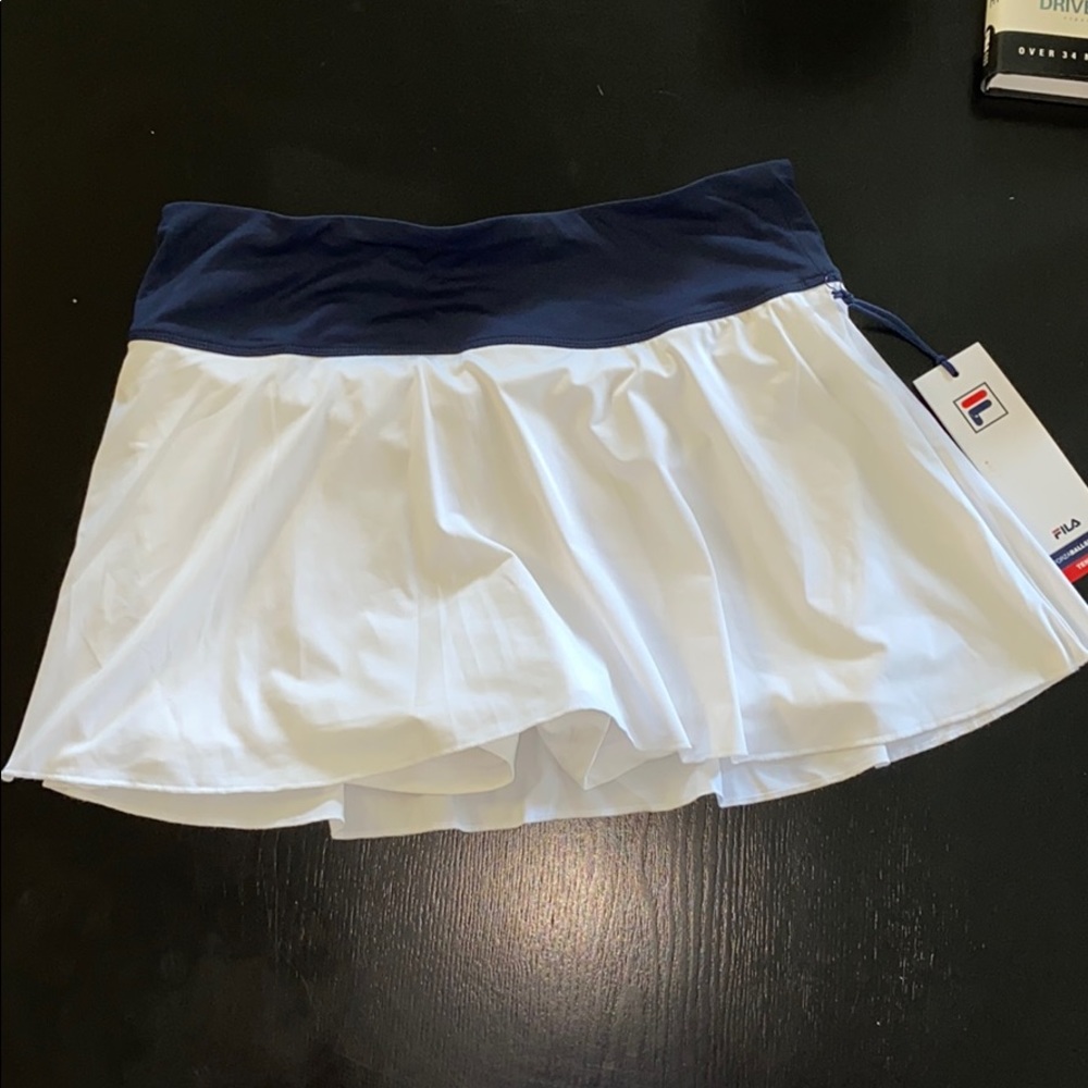 Fila women’s white skirt